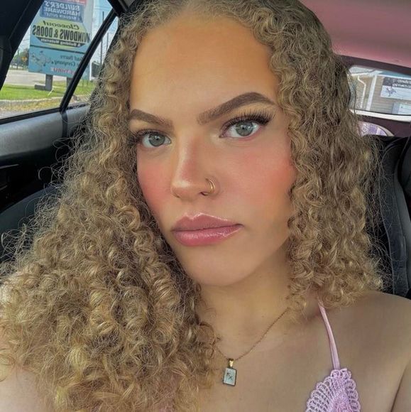 marissathomp547